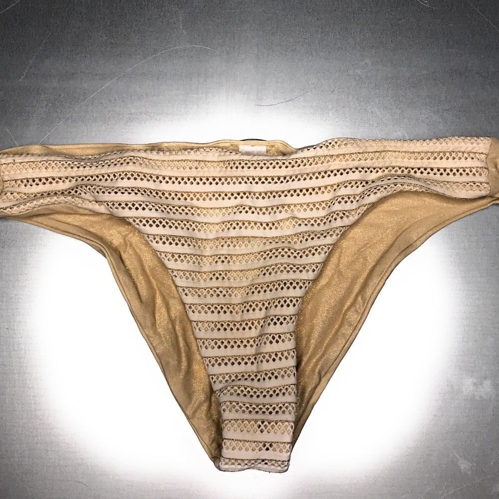 Luli Fama Bikini‎ Bottom